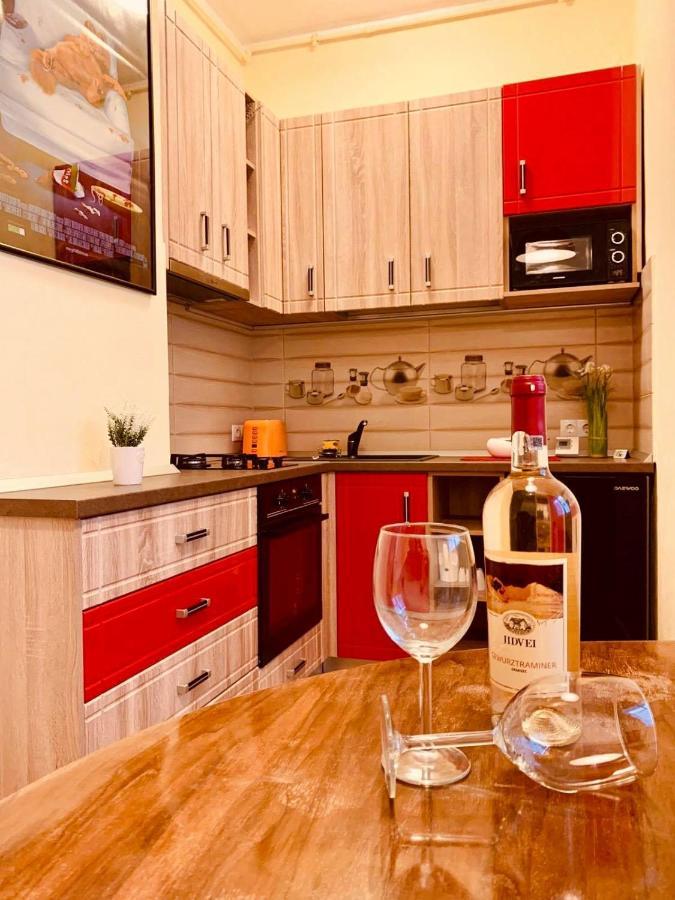 Cinematheque Ultracentral Apartment Сібіу Екстер'єр фото