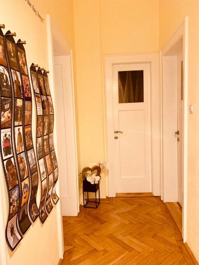 Cinematheque Ultracentral Apartment Сібіу Екстер'єр фото